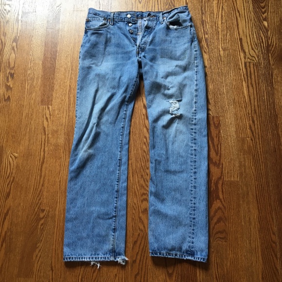 Distressed Levi’s 501 Jeans
